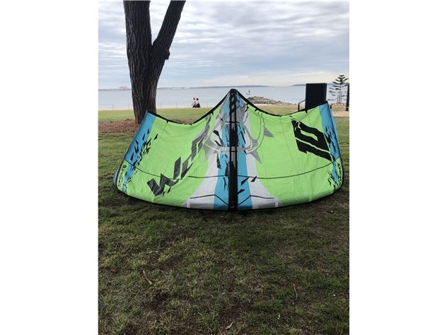 Slingshot RPM 10m 2012 (ref: UJLZ) Used Kite Only